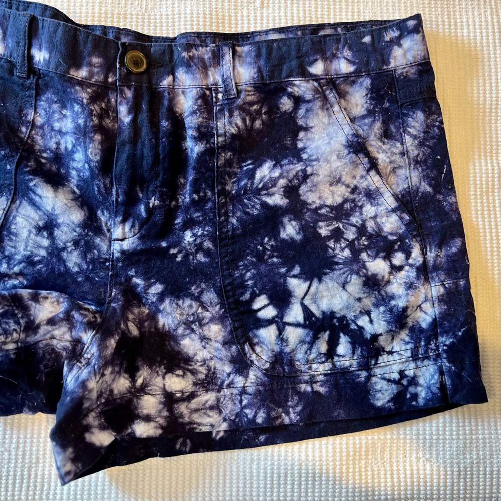 GAP Tie Dye Shorts